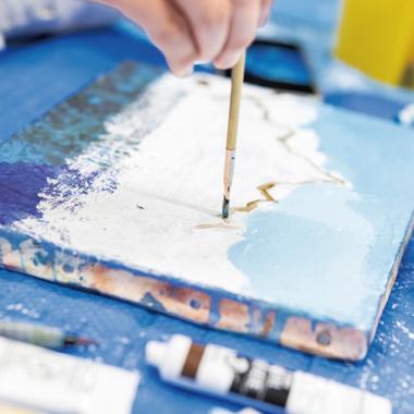 日本デザイナー学院九州校のビジュアルアート